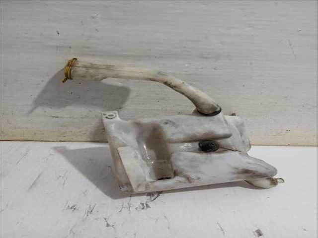 Foto 3ª: Deposito Limpiaparabrisas Mercedes Clase C 160 CLK 240 209.361) 170CV [M 112.912] (2002)