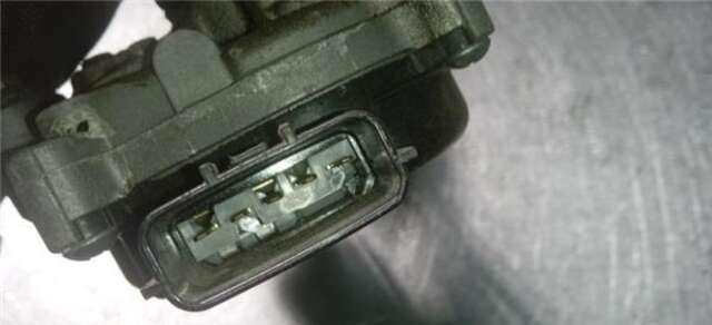 Foto 3ª: Motor Limpia Delantero Renault Captur 0.9 DYNAMIQUE [0.9 LTR. - 66 KW TCE ENERGY] [H4BB408]