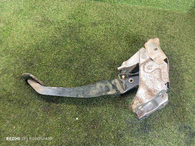 Foto 4ª: Pedal Embrague Nissan Patrol 2.8 TD [RD28ETI] (1999)