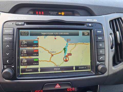Foto 1ª: Pantalla Multifuncion Kia Sportage EMOTION 4X2 116CV 85KW [D4FD] (2015)
