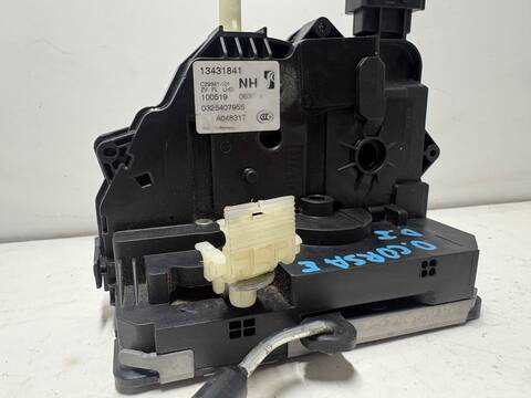 Cerradura Puerta Delantera Izquierda Opel Corsa B14XER