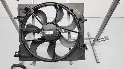 Foto 2ª: Electroventilador Nissan Qashqai ACENTA 110CV 81KW (2016)