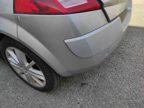 Foto 2ª: Paragolpes Trasero Renault Megane F9Q803 BERLINA II BERLINA 5P (2006)