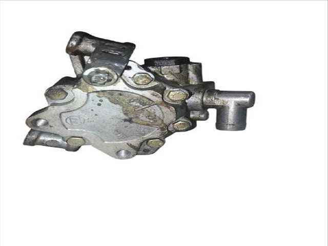 Foto 1ª: Bomba de Direccion Mercedes Clase C 160 C 200 CDI 203.707) (2001)