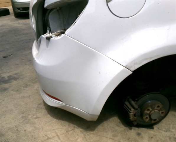 Foto 2ª: Paragolpes Trasero Seat Ibiza 1.6 TDI MODELO 6J,2008-2012 [CAY] (2011)