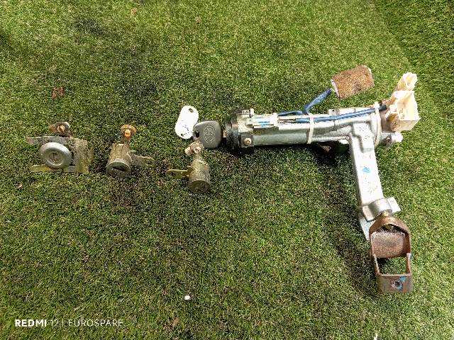 Antirrobo Toyota Land Cruiser 3.0 D KDJ90 GX 3P