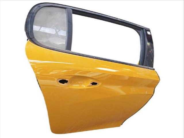 Foto 3ª: Puerta Trasera Derecha Peugeot 208 1.2 PURETECH 100 (2019)
