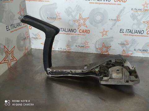 Foto 3ª: Freno de Mano Ford Focus TITANIUM 125CV 92KW [M1DA] (2012)