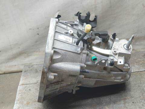 Foto 3ª: Caja Cambios Dacia Duster TCE 130 EXTREME