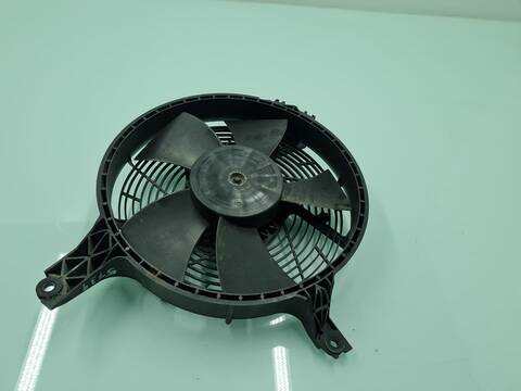 Foto 2ª: Electroventilador Nissan Patrol GR S 129CV 95KW [RD28] (1998)