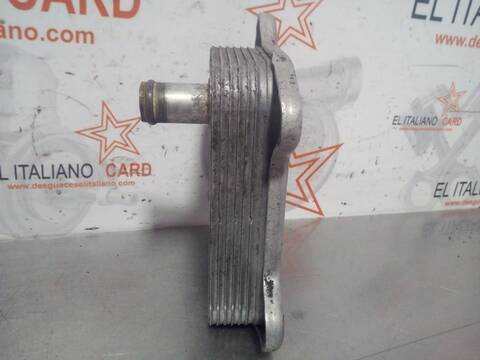 Foto 3ª: Radiador Aceite Mercedes Clase C 160 220 CDI 209.308) COUPE 150CV 110KW