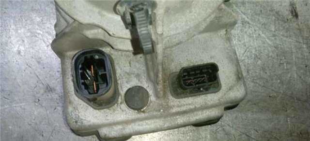 Foto 3ª: Bomba de Direccion Citroen C4 2.0 HDI GRAND C4 PICASSO [RHJ-DW10BTED4]