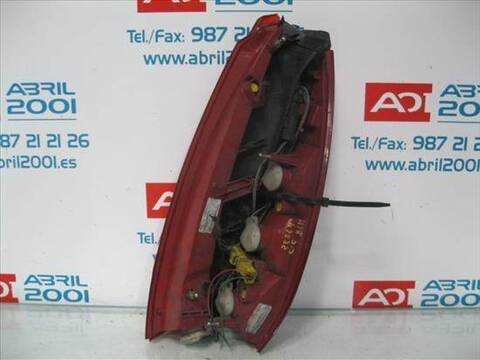 Foto 2ª: Piloto Trasero Derecho Citroen C5 2.0 HDI DCRHZB DCRHZE) BERLINA 109CV 80KW [RHZ (DW10ATED)] (2003)