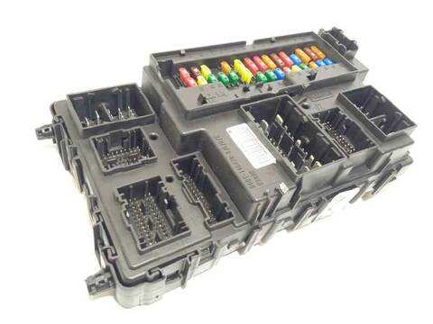 Caja Reles Fusibles Ford Mondeo 1.5 ECOBOOST CAT 160CV 118KW