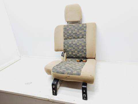 Asientos Traseros Nissan Terrano AVENTURA 125CV 92KW