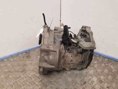 Foto 2ª: Caja Cambios Volkswagen Golf ADVANCE 110CV 81KW [CBDC] (2009)