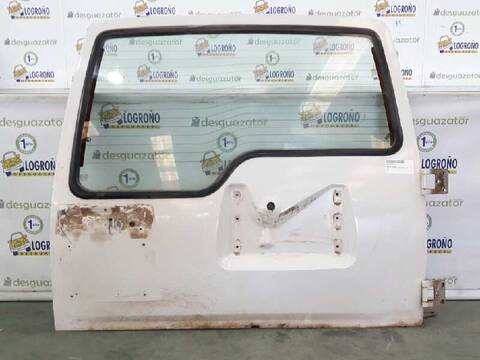 Portón Land Rover Discovery TDI 3-PTAS.)