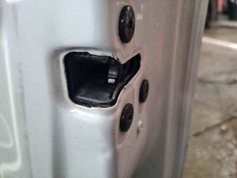 Cerradura Puerta Delantera Derecha Renault Clio AUTHENTIQUE 75CV 55KW