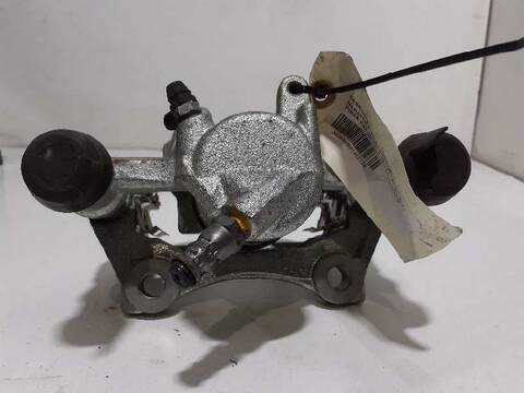 Foto 3ª: Pinza Freno Trasera Derecho Mercedes Clase V 200 136CV 100KW (2014)