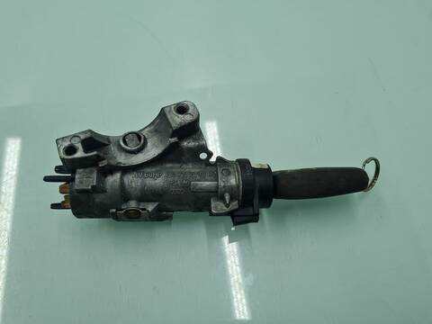 Foto 2ª: Motor de Arranque Volkswagen Transporter D 131CV 96KW T5 COMBI FURGONETA [BNZ] (2008)