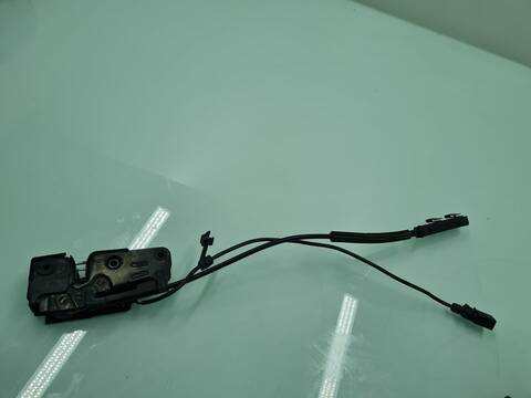 Cerradura Capot Audi Q5 2.0 TDI 125KW) 170CV