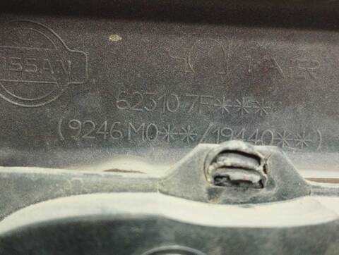 Foto 2ª: Rejilla Delantera Nissan Terrano AVENUE 125CV 92KW [TD27 TI] (1998)