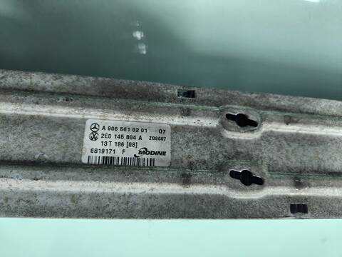 Foto 3ª: Intercooler Mercedes Sprinter 310/313/316 CDI 906.631/633/635/637) 95CV 70KW CAJA CERRADA [651956] (2013)