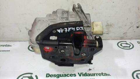 Foto 2ª: Cerradura Puerta Delantera Izquierda Volkswagen Passat ADVANCE 4MOTION 140CV 103KW [BKP] (2006)