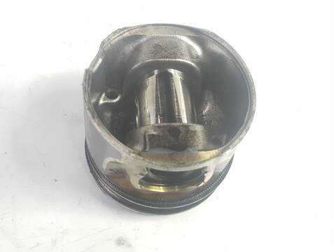 Foto 2ª: Pistones Mitsubishi ASX 1.8 DI-D 150CV [4N13] (2010)