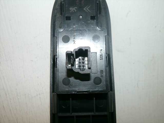 Foto 4ª: Botonera Elevalunas Peugeot 307 1.4 G 2005-2007 [KFU] (2006)