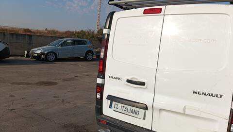Puerta Trasera Izquierda Renault Trafic 2.0 DCI 130 FGMY) 131CV 96KW FURGONETA