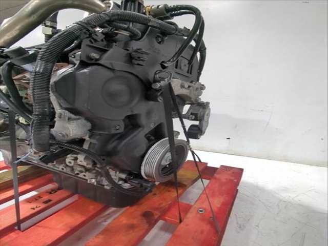 Foto 3ª: Motor Completo Citroen C3 1.4 HDI 70 SC8HZC SC8HR0 SC8HP4) 68CV [8HP (DV4C) 8HR (DV4C) 8HZ (DV4TD)] (2009)