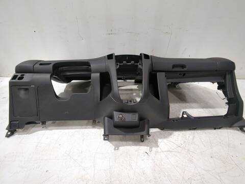 Foto 3ª: Salpicadero Toyota Yaris 1.33 VVT-I NSP90_) 100CV 74KW [1NR-FE] (2009)