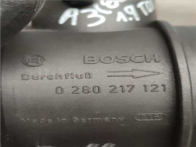 Foto 3ª: Caudalimetro Audi A3 1.9 TDI AMBIENTE [1.9 LTR. - 74 KW TDI] [ATD]
