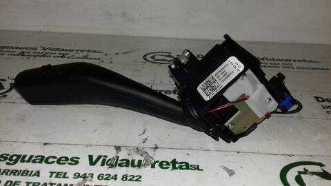 Foto 2ª: Mando Multifuncion Volkswagen Golf GT SPORT BERLINA 105CV 77KW [BXE] (2007)