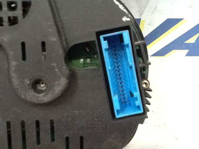 Foto 3ª: Cuadro de Instrumentos Volkswagen Golf 1.8 T 150CV (1999)