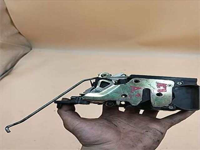 Foto 2ª: Cerradura Puerta Delantera Izquierda Daewoo Kalos 1.4 SE [1.4 LTR. - 61 KW CAT] [F14S3]