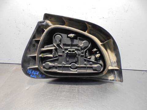 Foto 2ª: Piloto Trasero Derecho Renault Megane 1.9 D ALIZE HATCHBACK BERLINA 64CV 47KW I BERLINA HATCHBACK BA0) [F8Q] (1996)