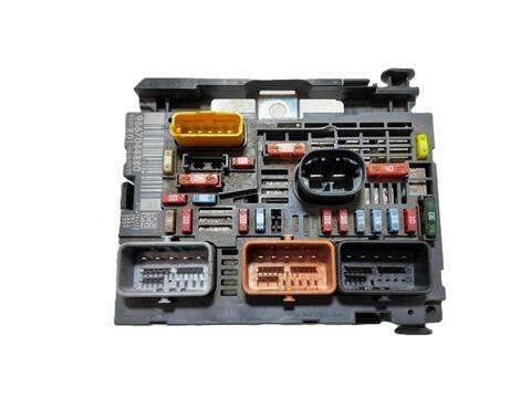 Caja Reles Fusibles Citroen C4 EXCLUSIVE 1 16V HDI FAP 109CV