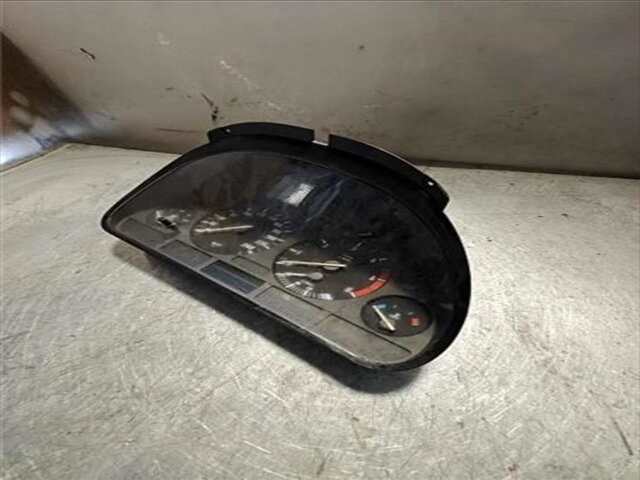 Foto 3ª: Cuadro de Instrumentos Bmw Serie 5 518 2.5 525D EXCLUSIVE [2.5 LTR. - 120 KW 24V TURBODIESEL CAT] [256T1]