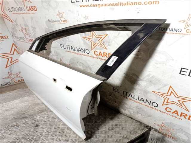 Foto 2ª: Puerta Delantera Izquierda Ford Focus TREND 95CV 70KW [T3DA] (2011)