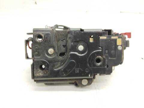 Foto 3ª: Cerradura Puerta Delantera Derecha Volkswagen Jetta 2.0 TDI 140CV 103KW [BKD] (2008)