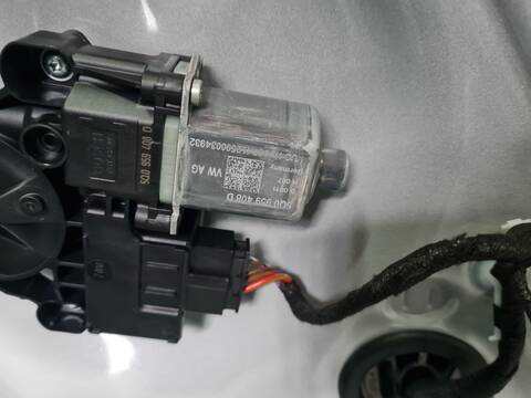 Elevalunas Manual Trasero Derecho Audi A1 ADVANCE 95CV