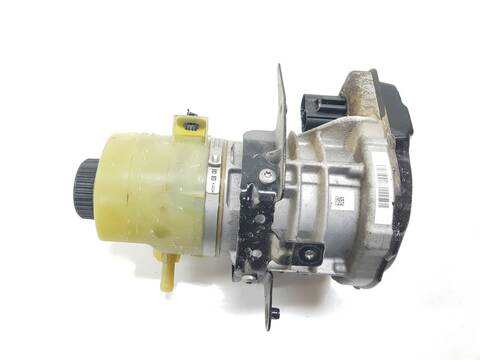 Foto 3ª: Bomba de Direccion Renault Trafic L1H1 27T 113CV 83KW (2014)