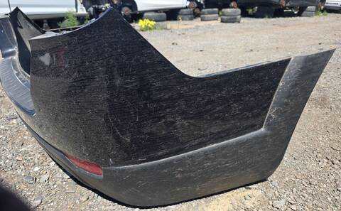Foto 3ª: Paragolpes Trasero Chevrolet Captiva 2.4 LS (2012)