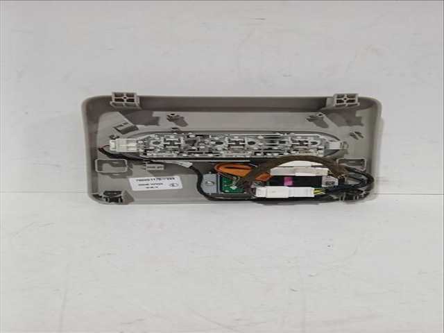 Foto 3ª: Luz Interior Nissan Qashqai 1.3 DIG-T 140CV [HR13DDT] (2013)