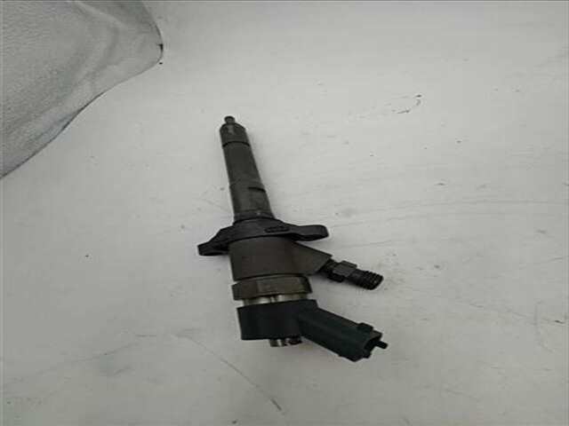 Foto 3ª: Inyectores Peugeot 307 1.6 D-SIGN [1.6 LTR. - 66 KW 16V HDI] [9HX]