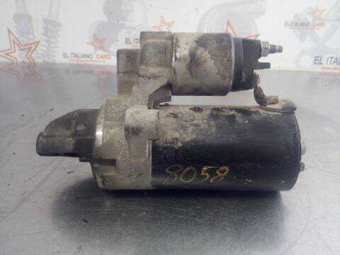 Foto 3ª: Motor de Arranque Toyota Verso COMFORT 112CV 82KW [N47C16A] (2015)