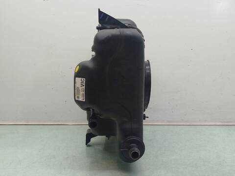 Foto 2ª: Deposito AdBlue Renault Master 2.3 DCI 110 FWD FV0R FV0W) 110CV 81KW FURGONETA [M9T 710] (2018)