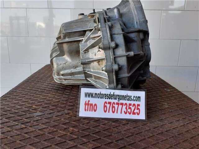 Foto 3ª: Caja Cambios Renault Trafic 2.5 27 CN COMBI9 ACRISTALADO [2.5 LTR. - 99 KW DCI DIESEL CAT]